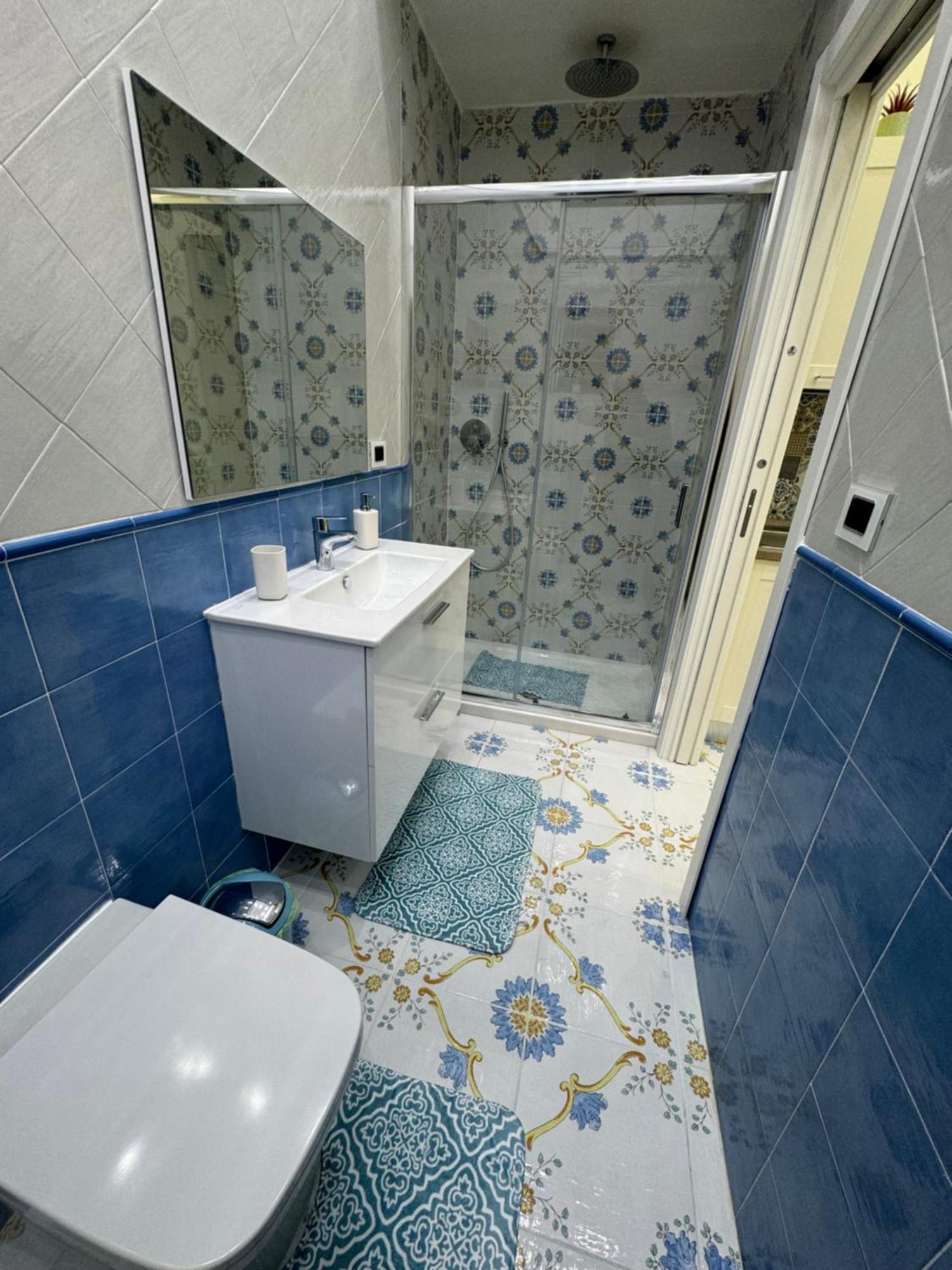 Appartamento Dimora Poseidon Napoli Esterno foto
