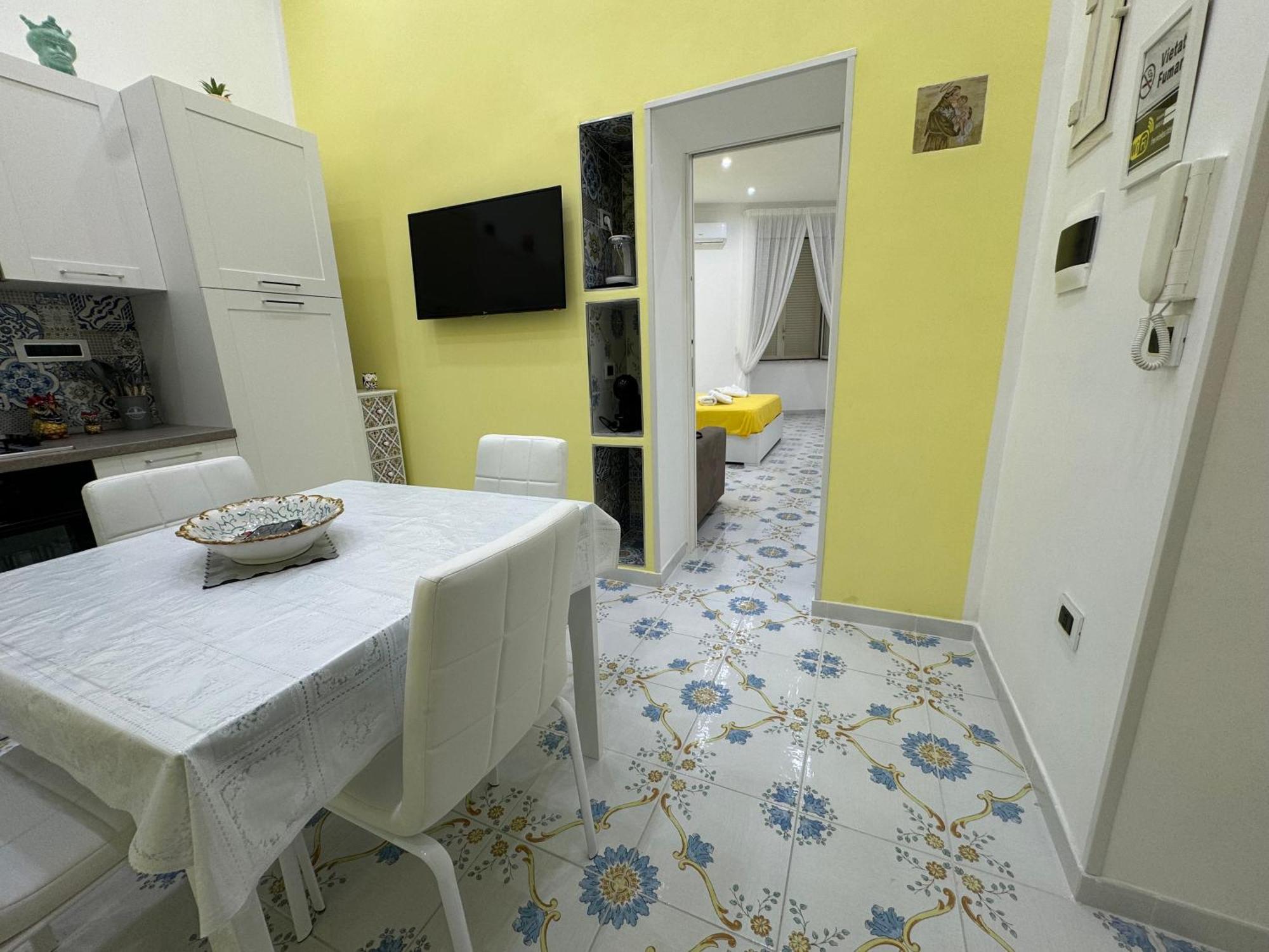 Appartamento Dimora Poseidon Napoli Esterno foto